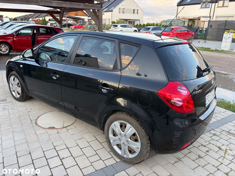 Kia Ceed 1.4 M - 9
