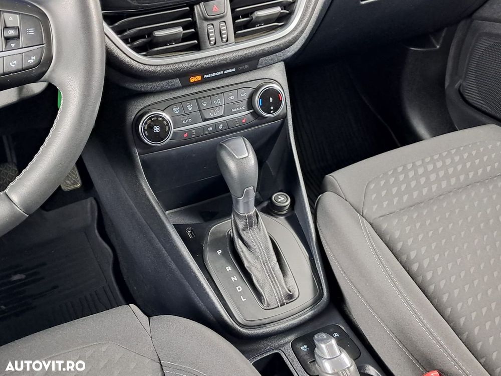 Ford Fiesta - 22