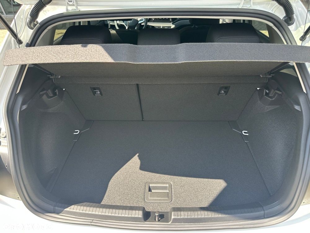 Volkswagen Polo 1.0 MPI Life Plus - 26