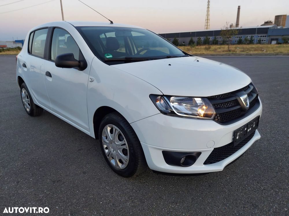 Dacia Sandero - 2