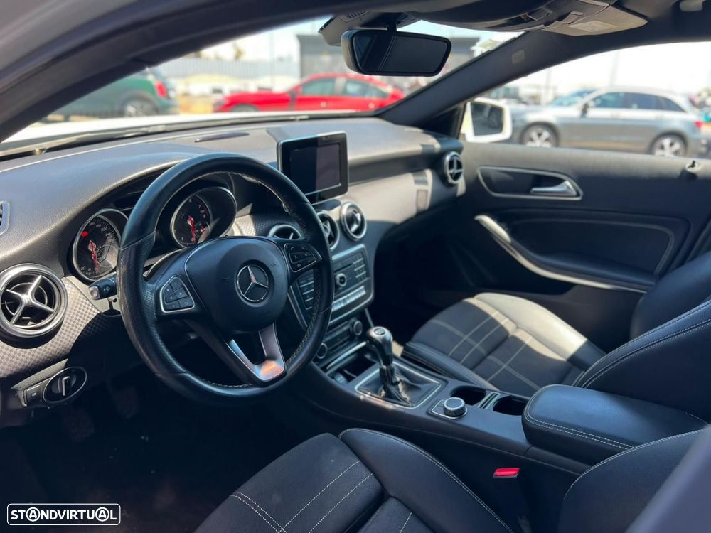 Mercedes-Benz A 180 - 5
