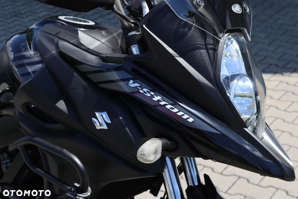 Suzuki V-STROM - 18