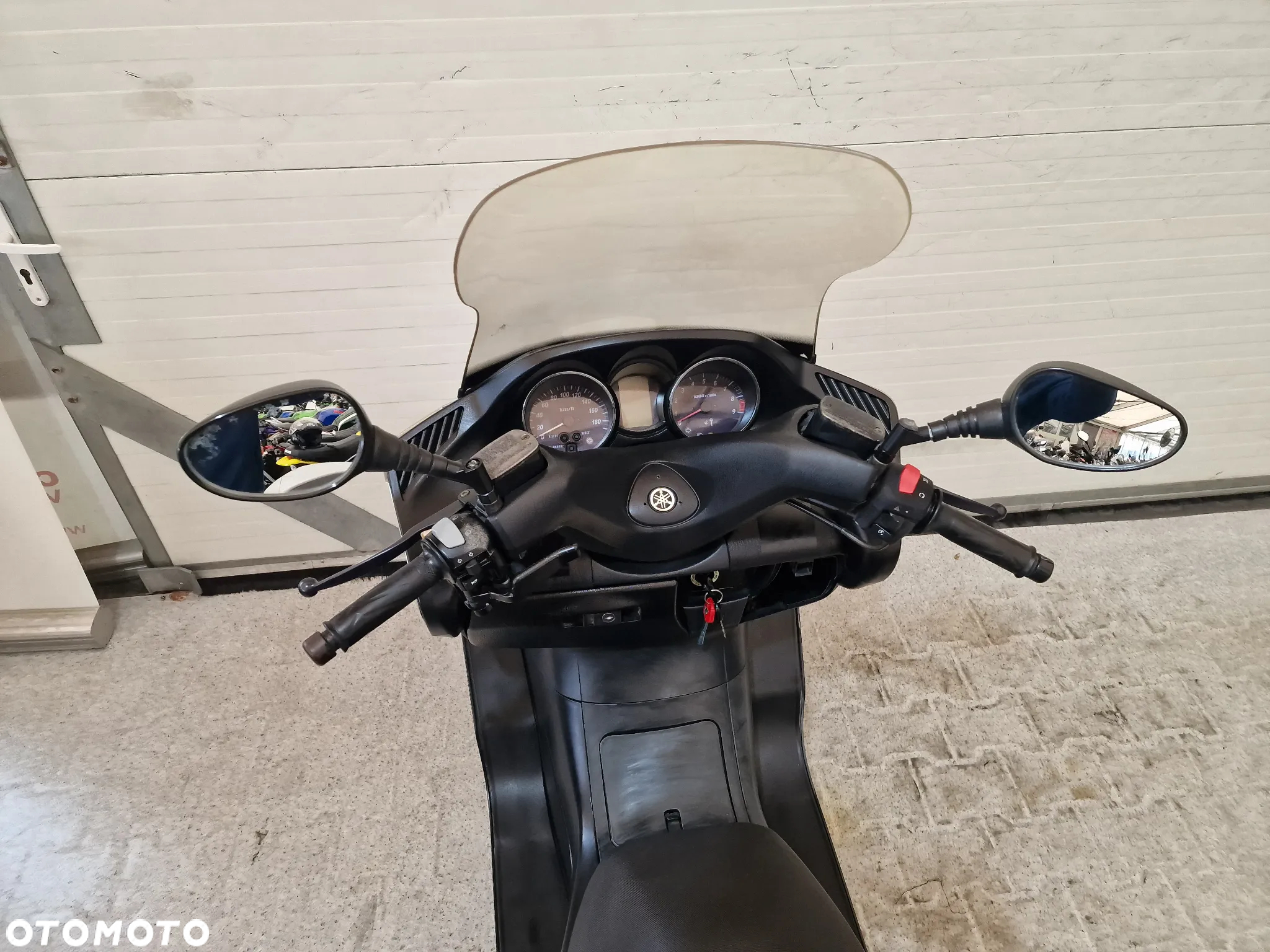 Yamaha Majesty - 32