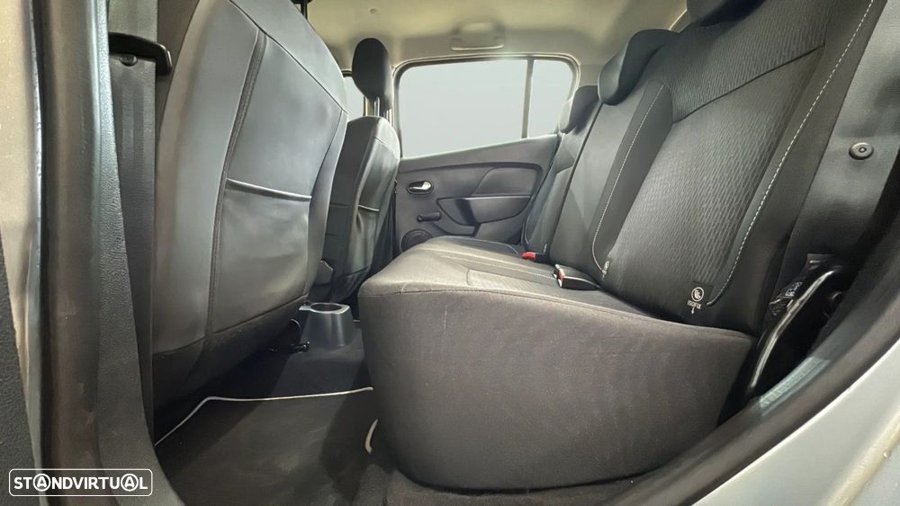 Dacia Sandero 1.0 SCe Pack — fotografia 19