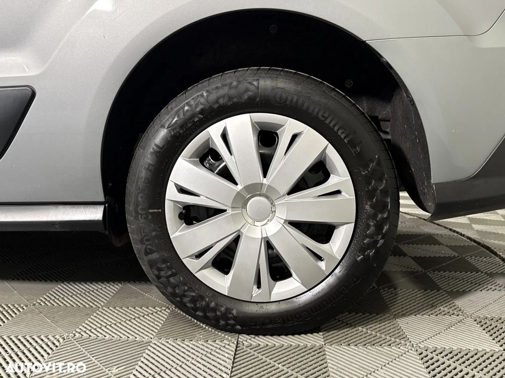 Ford TRANSIT CONNECT - 11