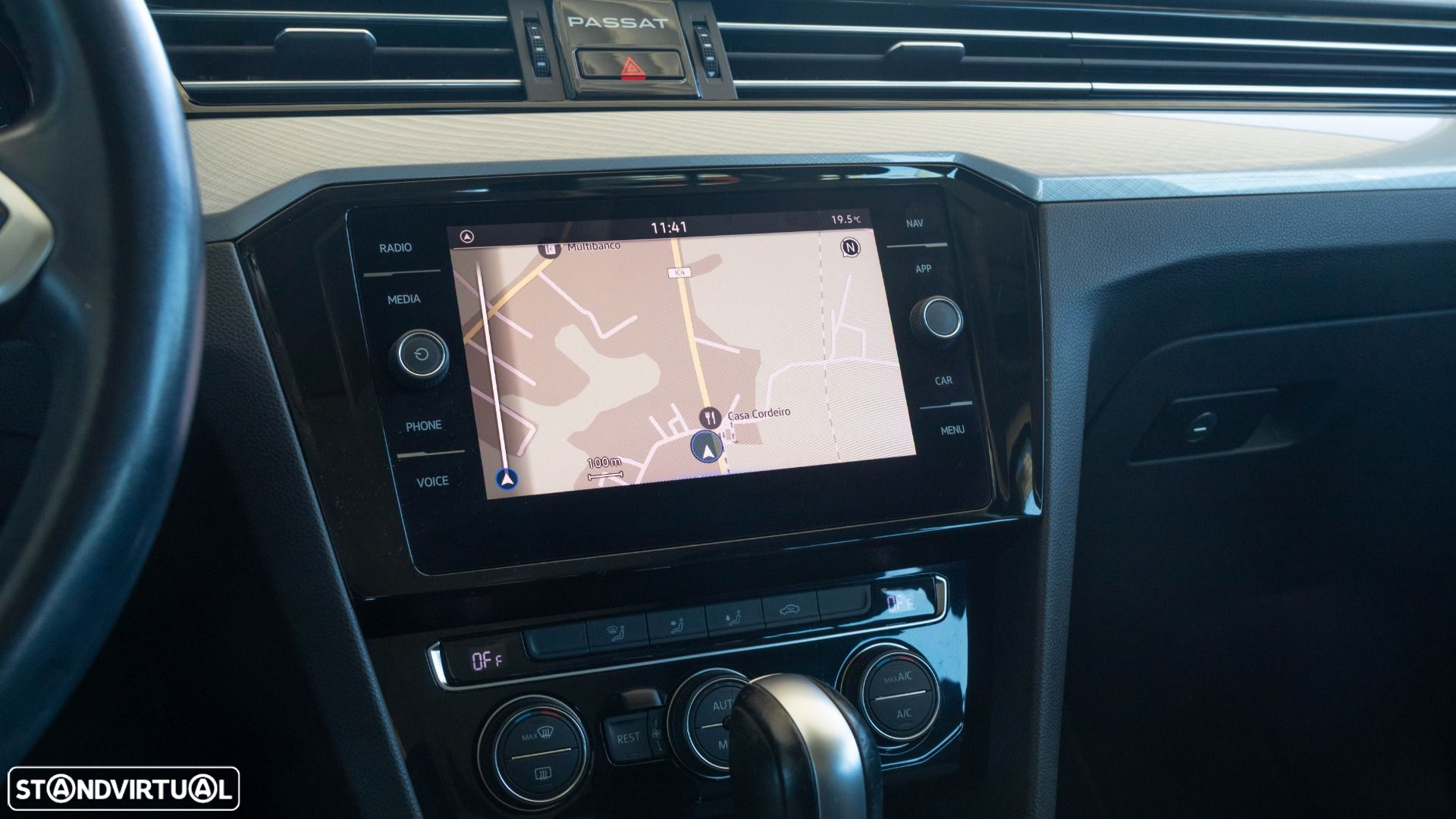 VW Passat Variant 2.0 TDi Business DSG - 8