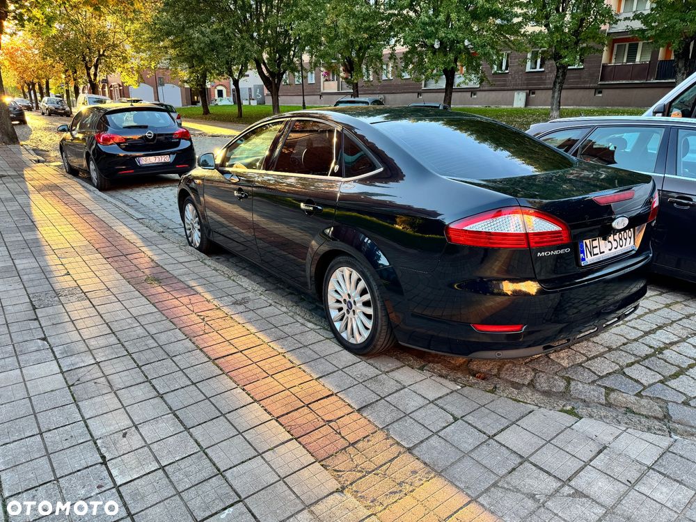 Ford Mondeo - 8