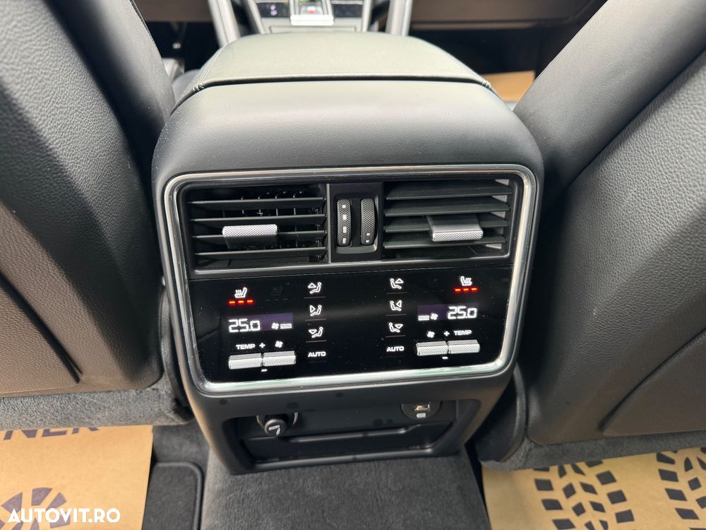 Porsche Cayenne S - 11