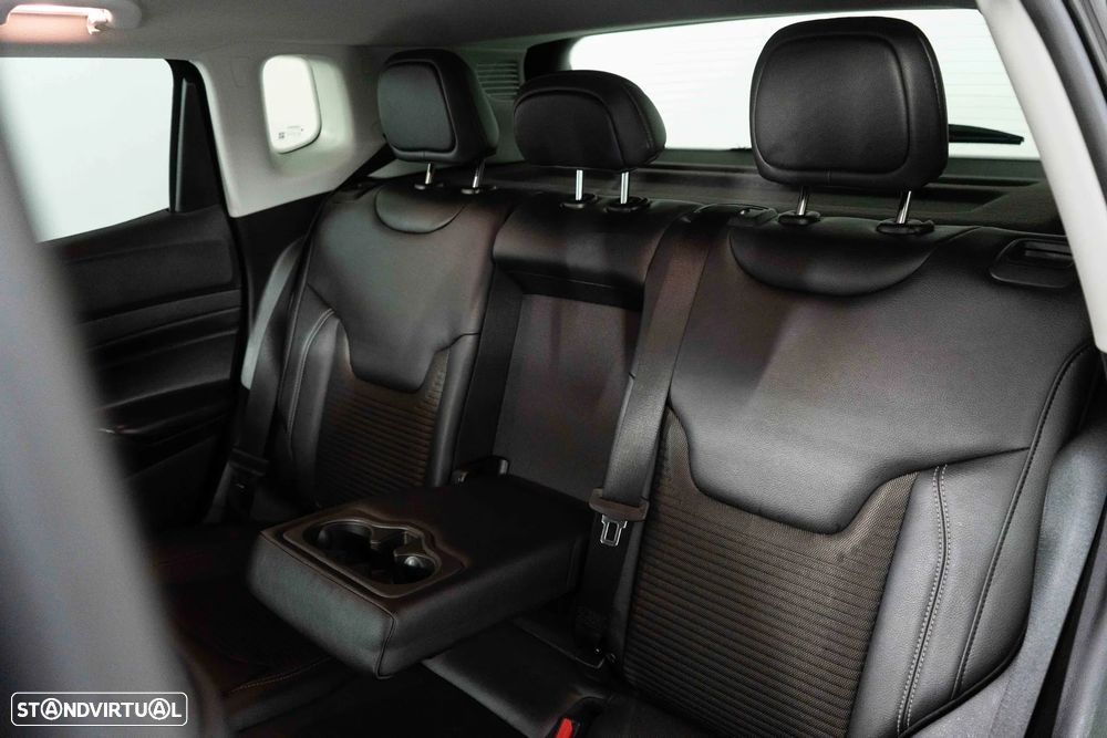 Jeep Compass 1.3 TG Limited - 9