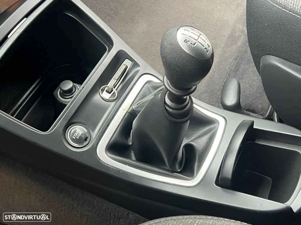 Renault Espace 2.0 dCi SE Travel 7L - 28