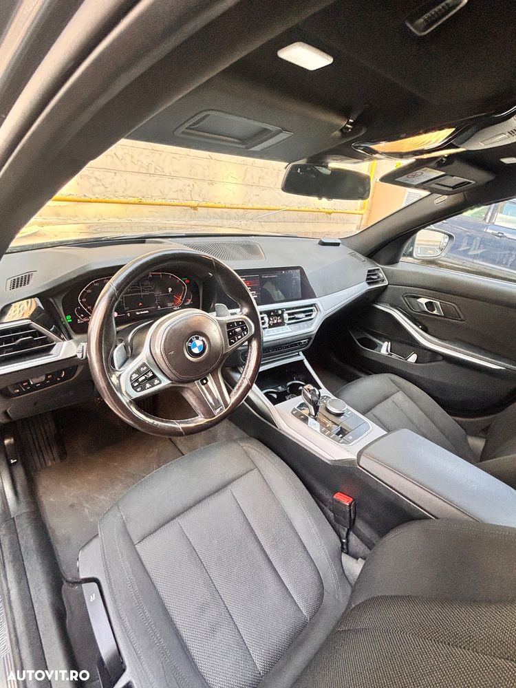 BMW Seria 3 320d Aut. - 8
