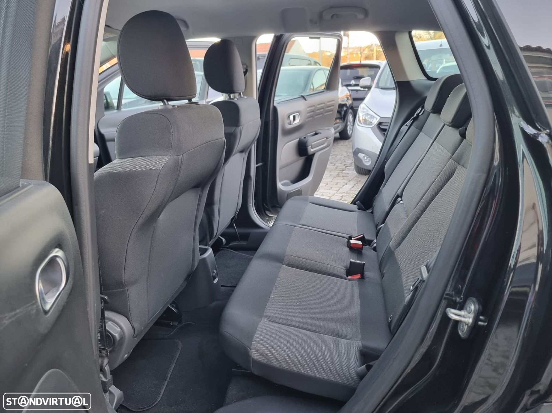 Citroën C3 Aircross 1.2 PureTech Feel - 24
