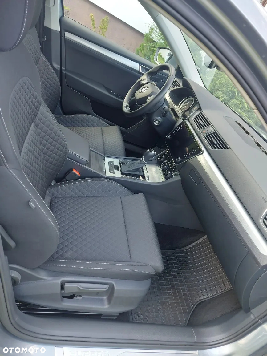 Skoda Superb 2.0 TDI SCR Ambition DSG - 11