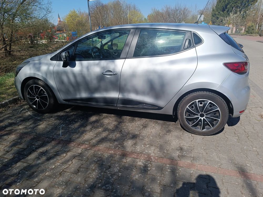 Renault Clio (Energy) dCi 90 Start & Stop INTENS - 5