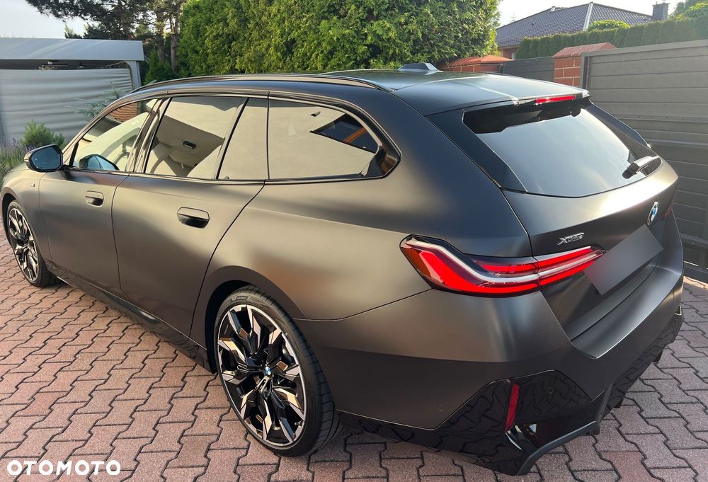 BMW Seria 5 540d xDrive mHEV M Sport - 1