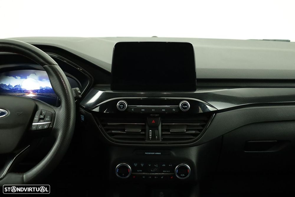 Ford Kuga 1.5 TDCi EcoBlue ST-Line - 9