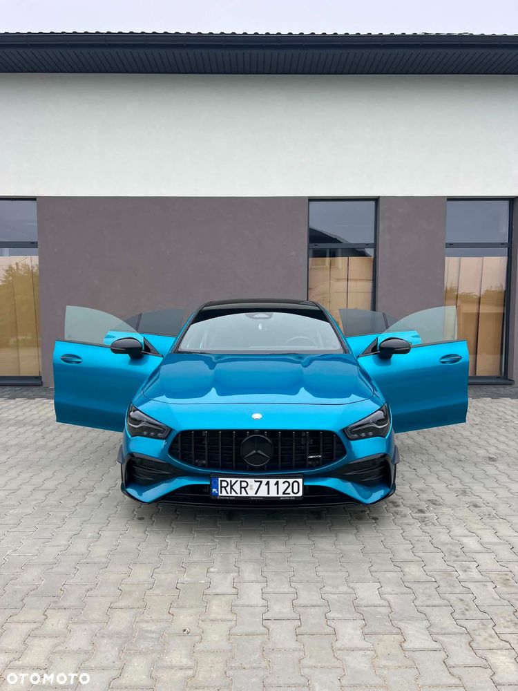 Mercedes-Benz CLA - 1