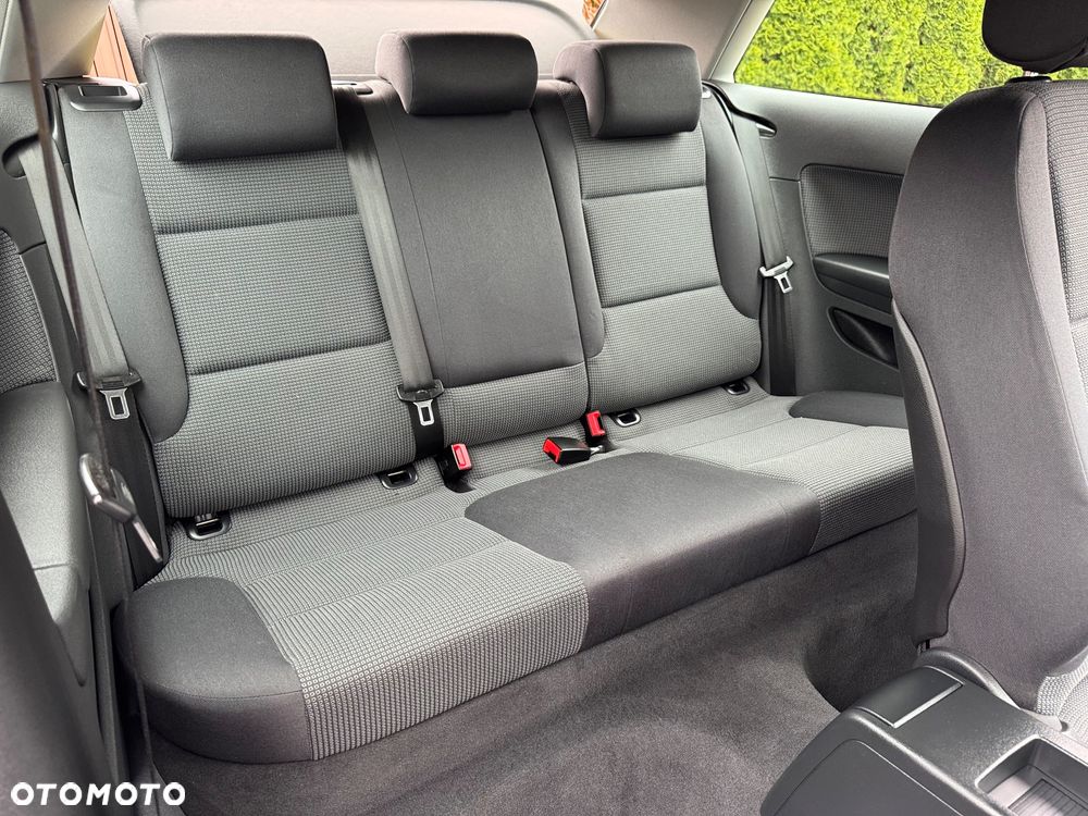 Audi A3 3-drzwiowe 1.6 Ambiente - 15