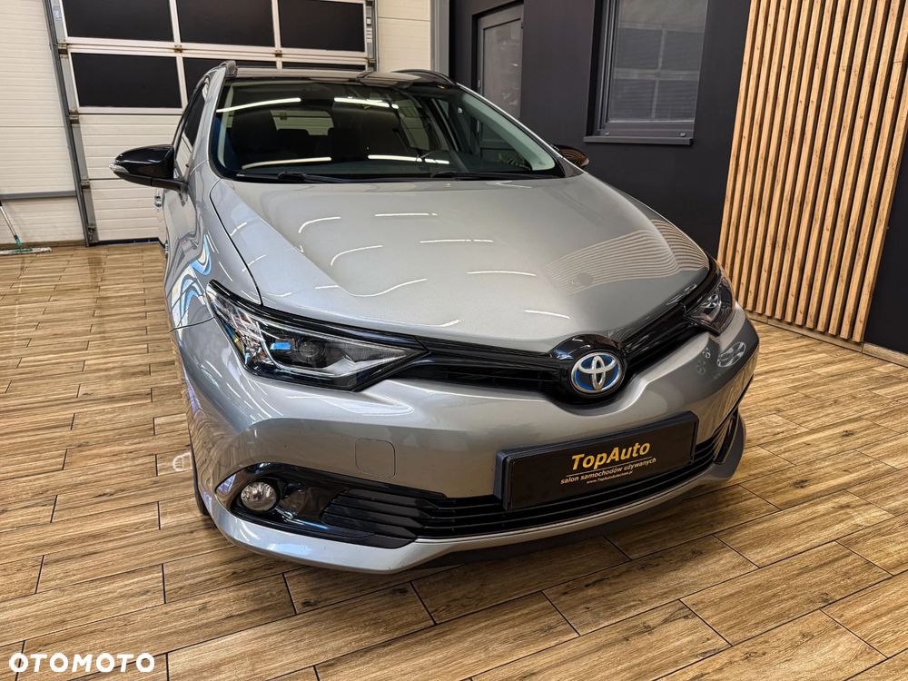 Toyota Auris 1.8 HSD Luna - 4