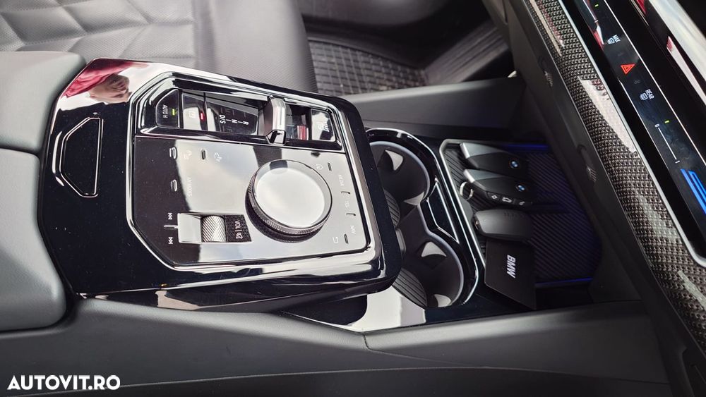 BMW Seria 5 520i AT MHEV - 7