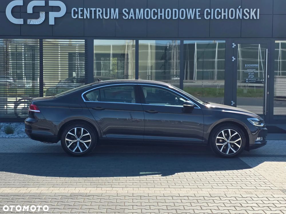 Volkswagen Passat 1.5 TSI EVO Highline DSG - 36