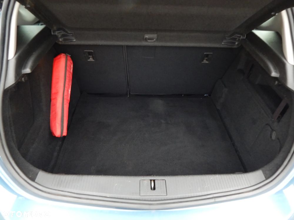 Opel Astra 1.4 T Cosmo EU6 - 30