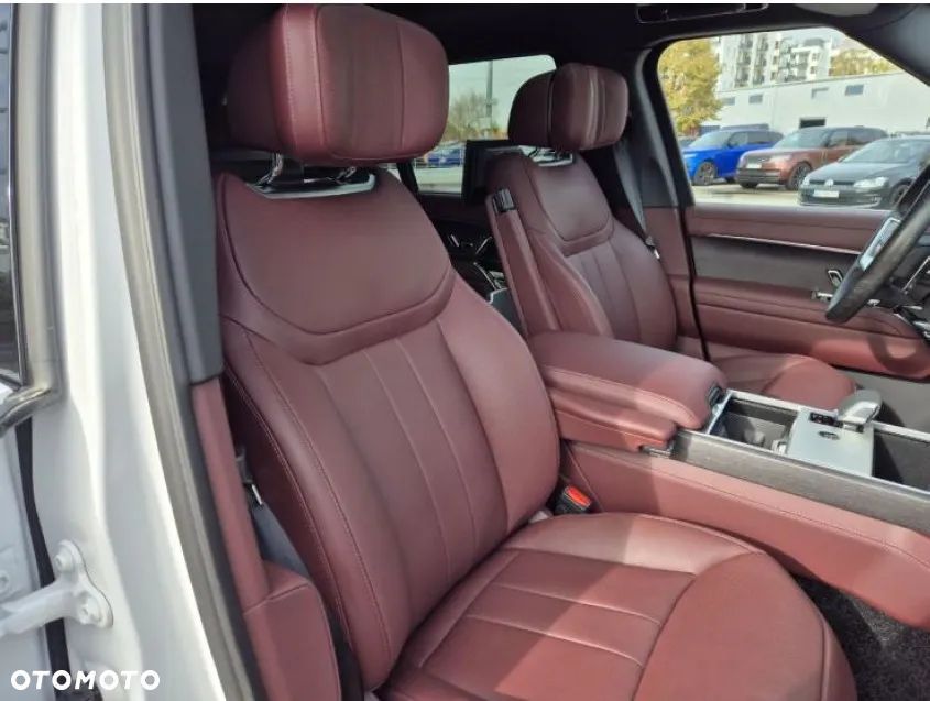 Land Rover Range Rover 3.0 P460e PHEV LWB Autobiography - 9