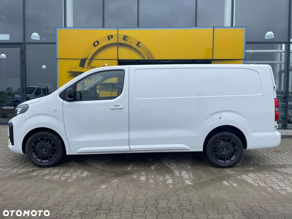 Opel Vivaro - 8