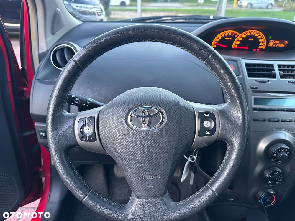 Toyota Yaris 1.0 VVT-i Cool - 7