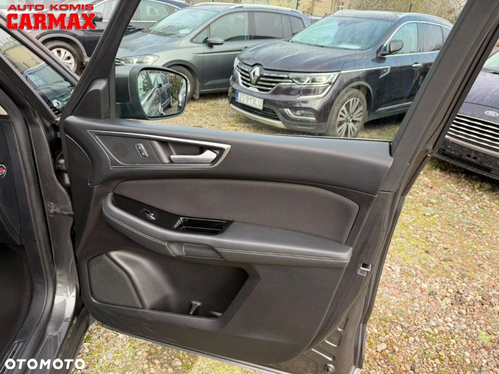 Ford Galaxy - 20