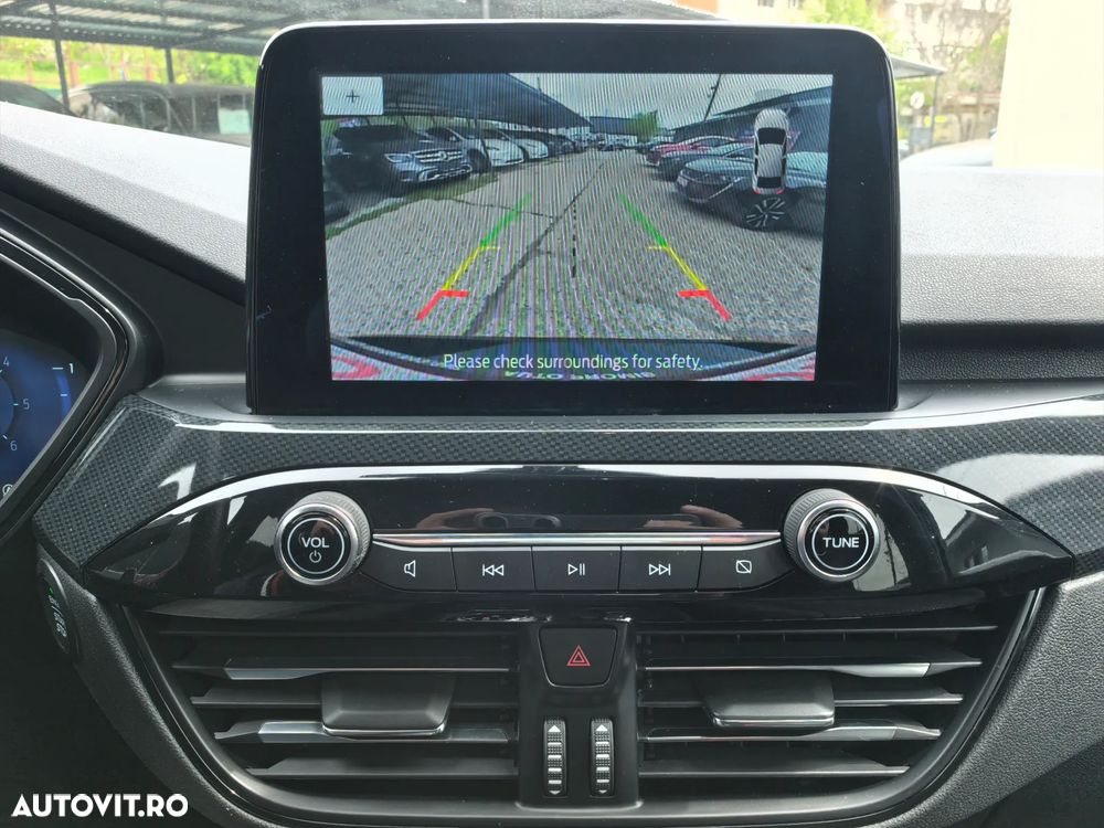 Ford Kuga 2.0 EcoBlue 4x4 Aut. ST-LINE X - 8