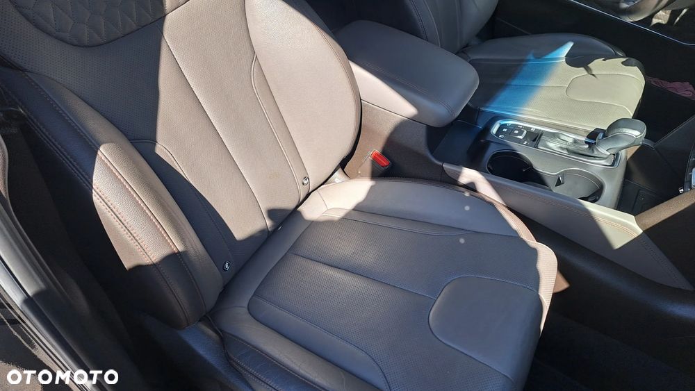 Hyundai Santa Fe 2.2 CRDi 4WD Automatik Premium - 23