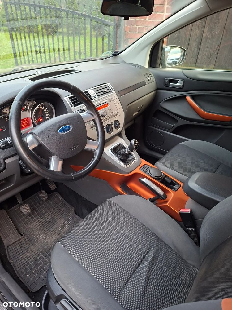 Ford Kuga 2.0 TDCi Titanium - 7