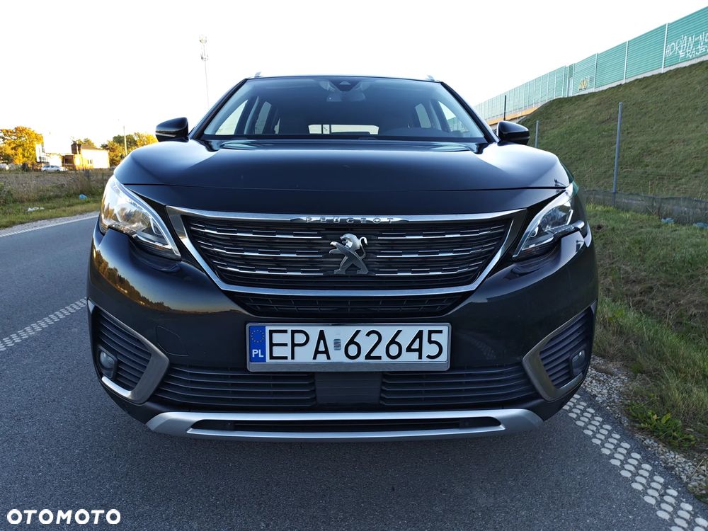 Peugeot 5008 2018 photo 3
