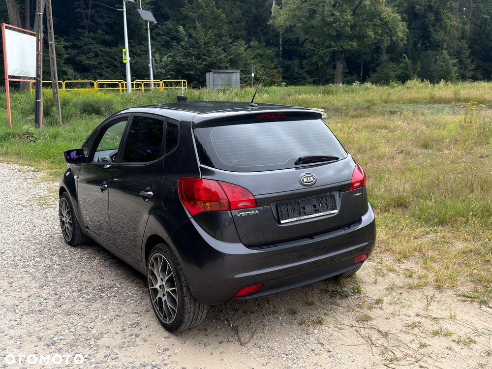 Kia Venga 1.4 L - 4