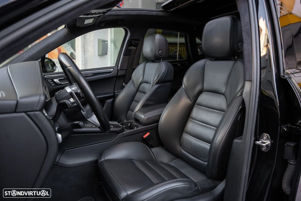 Porsche Macan Turbo PDK - 10