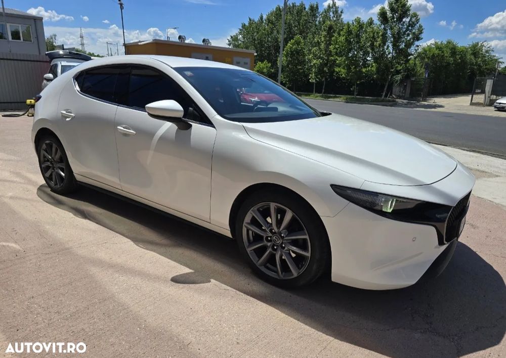 Mazda 3 e-Skyactiv G150 AT MHEV Plus - 4