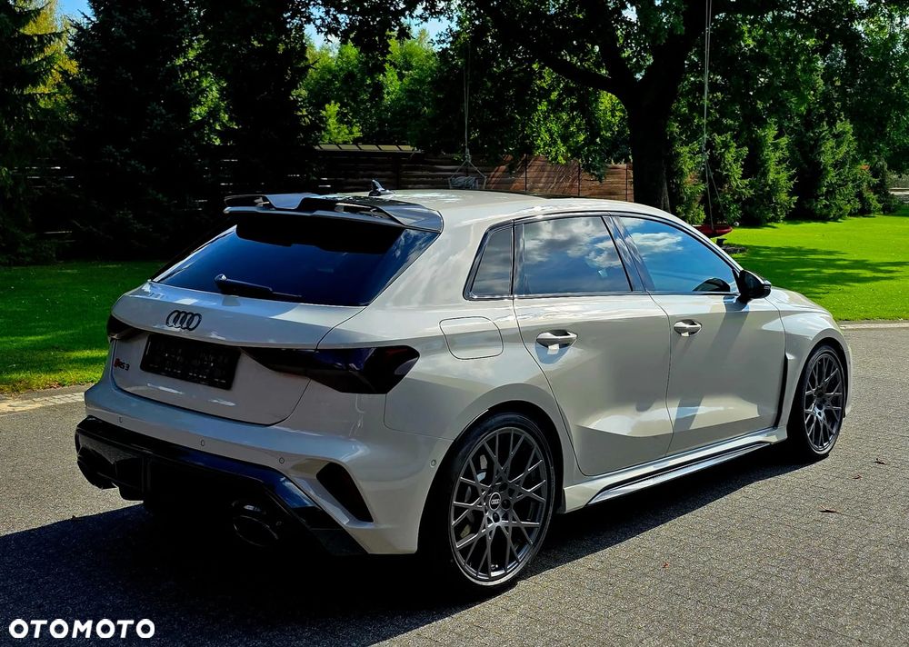Audi RS3 Sportback TFSI Quattro S tronic - 5