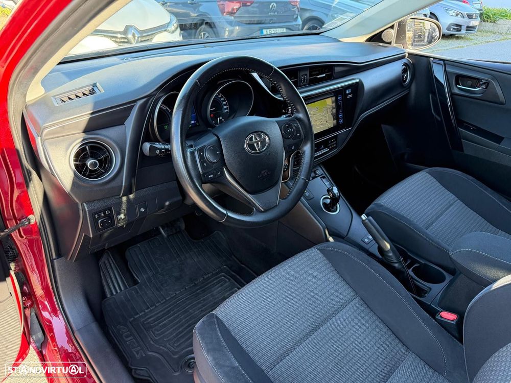 Toyota Auris 1.8 HSD Comfort +P.Sport+Navi - 8