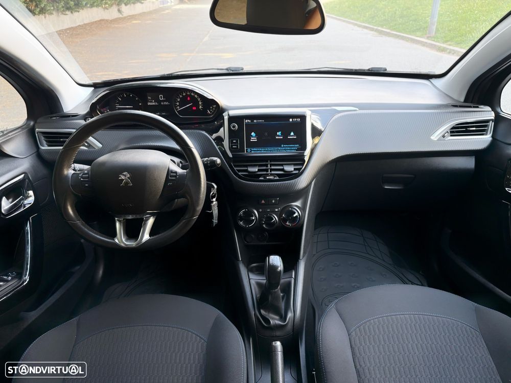 Peugeot 208 1.2 PureTech Style - 6