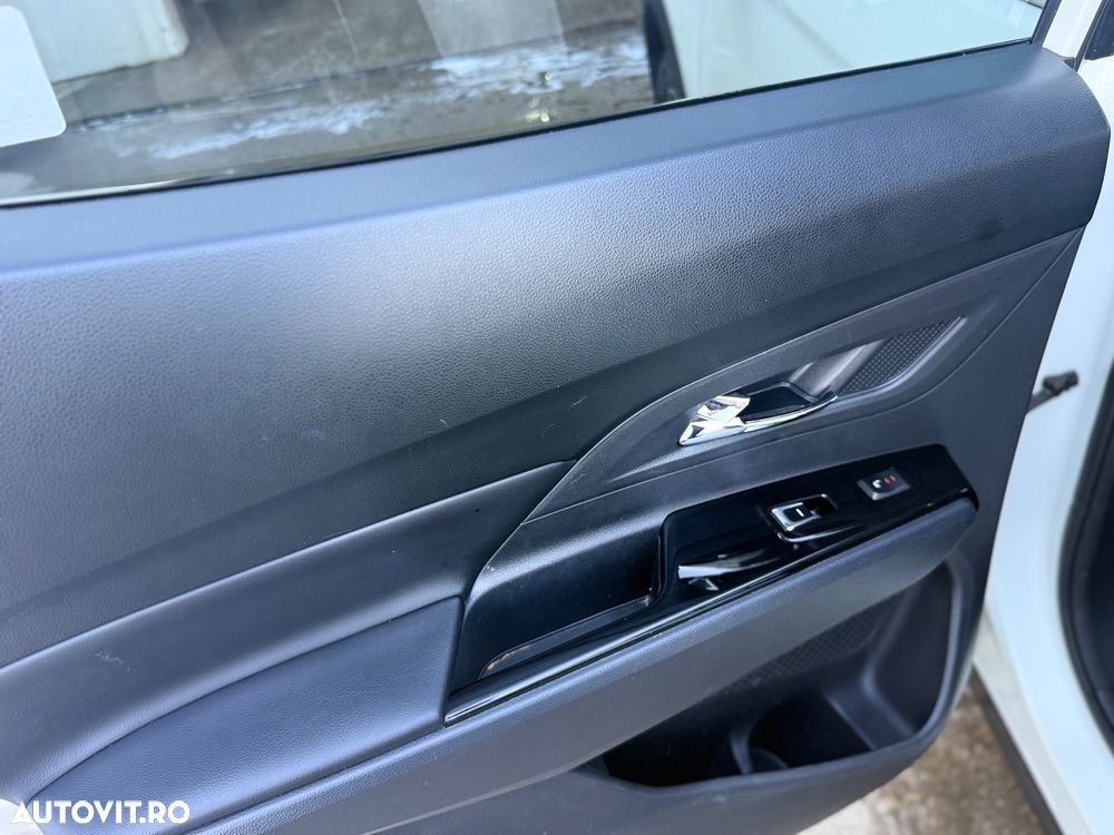 SsangYong Korando - 24