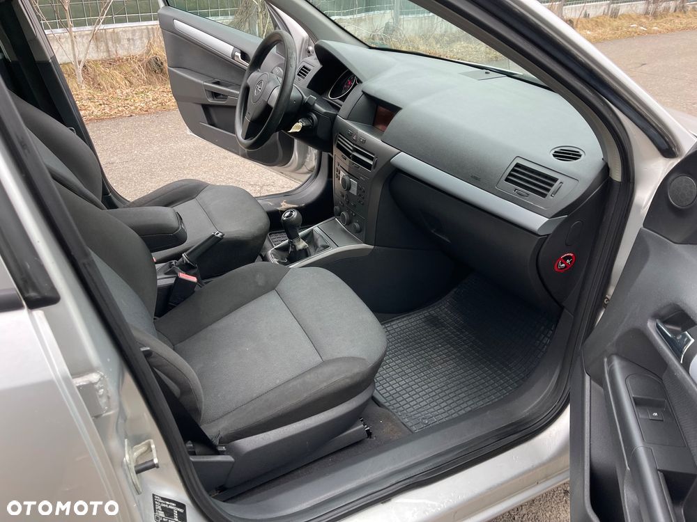 Opel Astra 1.4 Fresh - 15