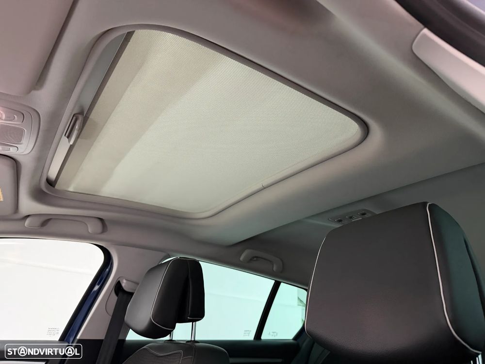 Renault Mégane Sport Tourer 1.5 Blue dCi Bose Edition EDC - 25