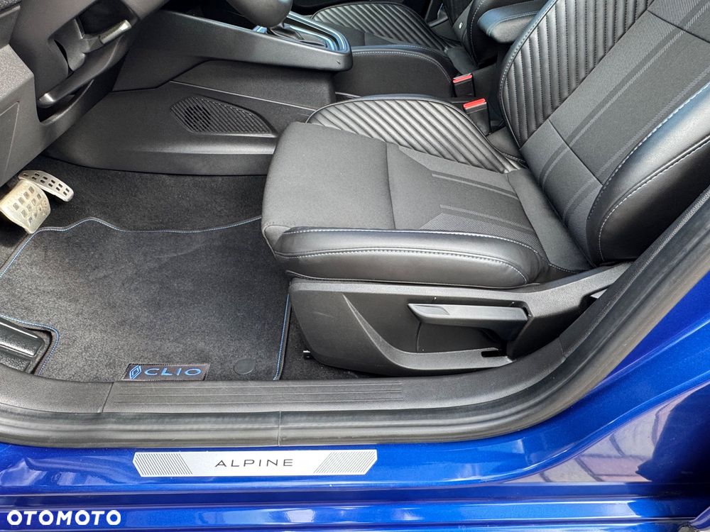 Renault Clio E-TECH 140 R.S LINE - 12