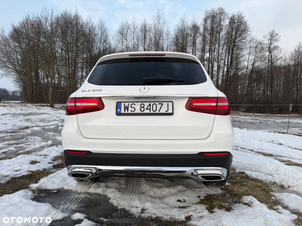 Mercedes-Benz GLC - 6