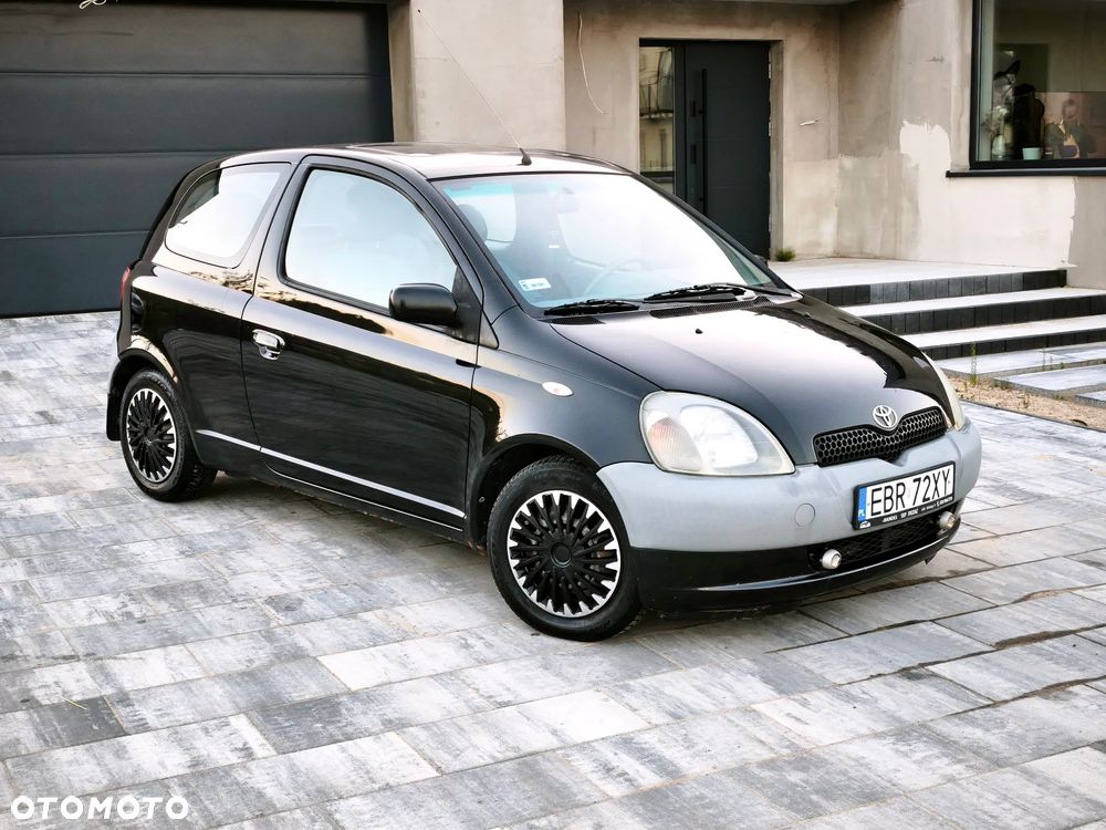 Toyota Yaris 1.0 Pak1 - 1