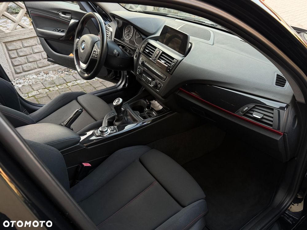 BMW Seria 1 - 25