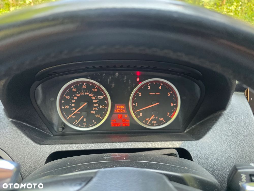 BMW Seria 6 650 i - 13