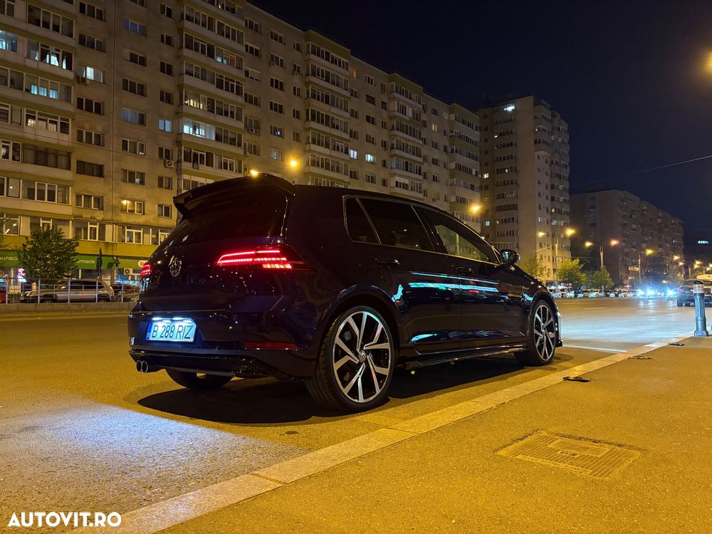 Volkswagen Golf 2.0 TDI DPF BMT DSG GTD - 29