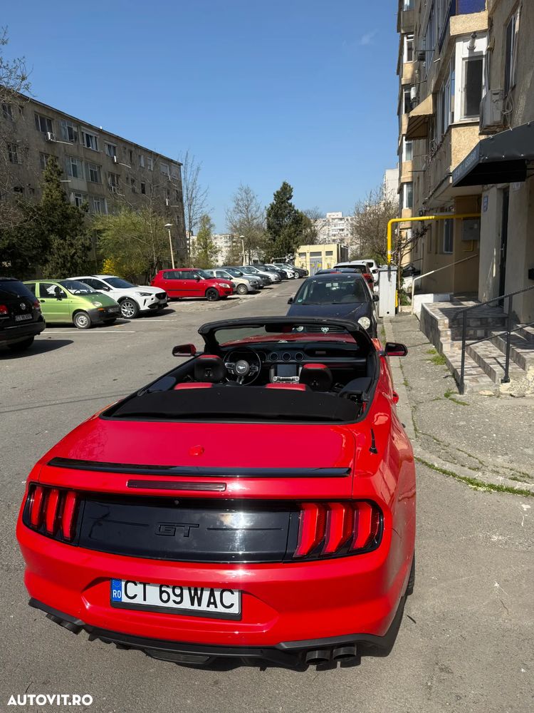 Ford Mustang 5.0 V8 Aut. GT - 17